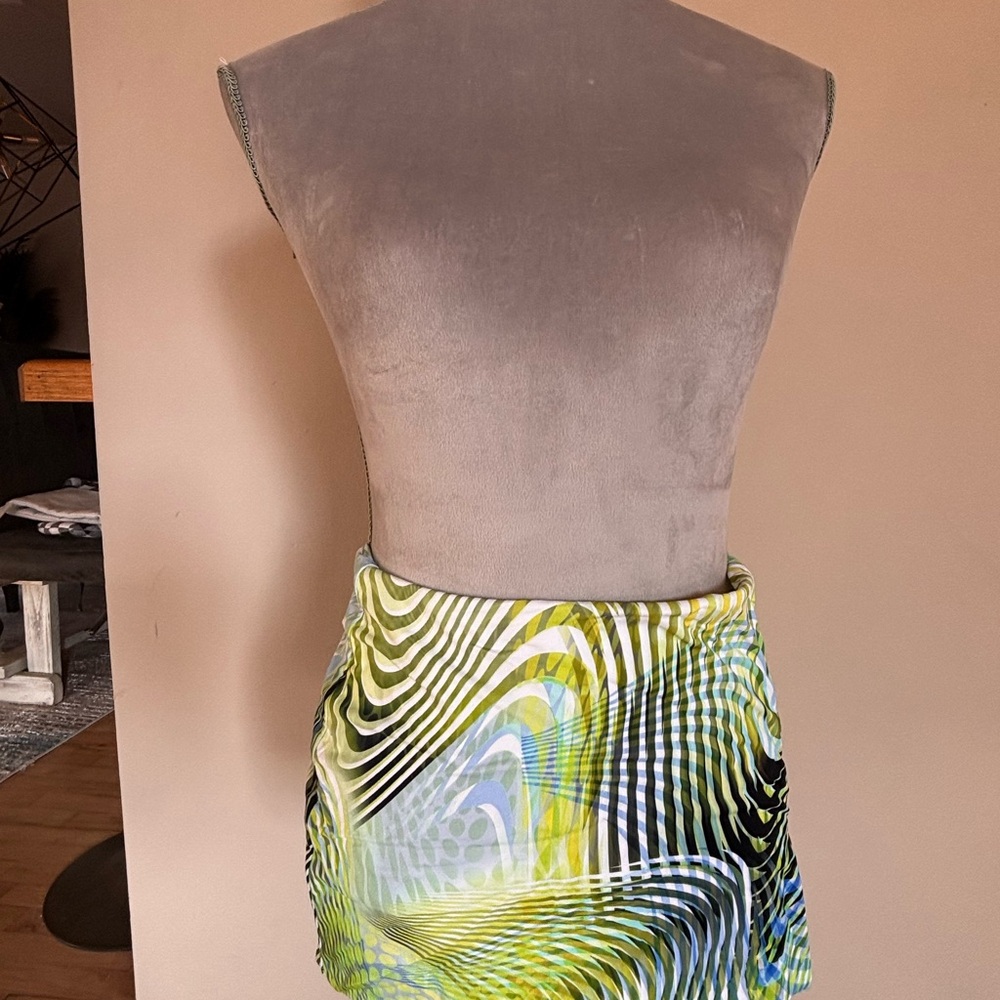 White Fox Boutique Green and Black Mini Skirt